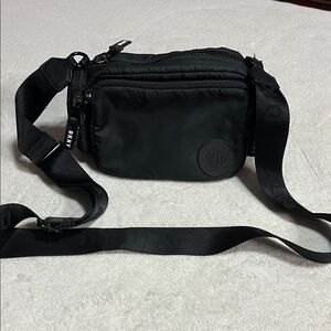 DKNY Men's Black Belt Bag